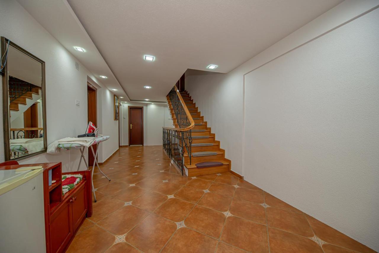 Apartment Marcic Bar Buitenkant foto